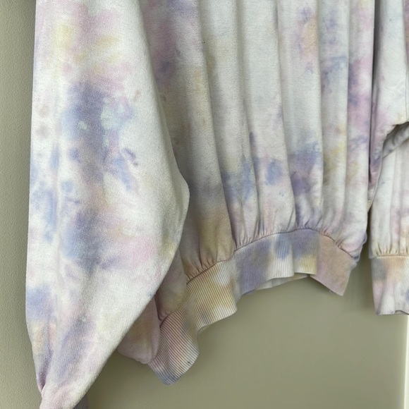 💕HP💕Young fabulous and broke tie dye pullover - Picture 7 of 12